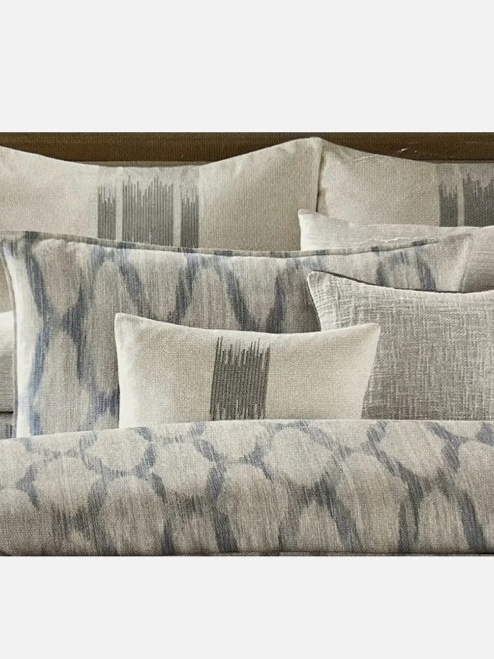 Barbara Barry Alpen Stitch Neutral and Blue Patterned Euro Sham NEW
